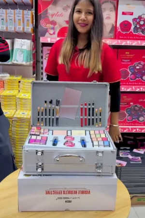 Winter Special Festival Makeup Kit – Mirror Included Travel Set 8