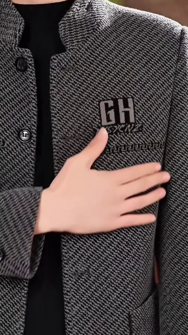 Men's Grey Herringbone Plaid Stand Collar Jacket - Image 3