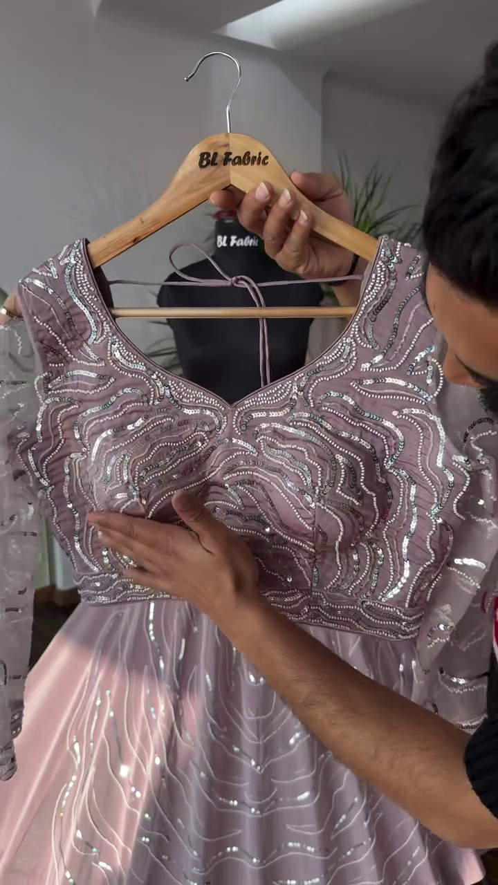 Pastel Peach color Designer Bids Embroidery work Lehenga choli - Image 9