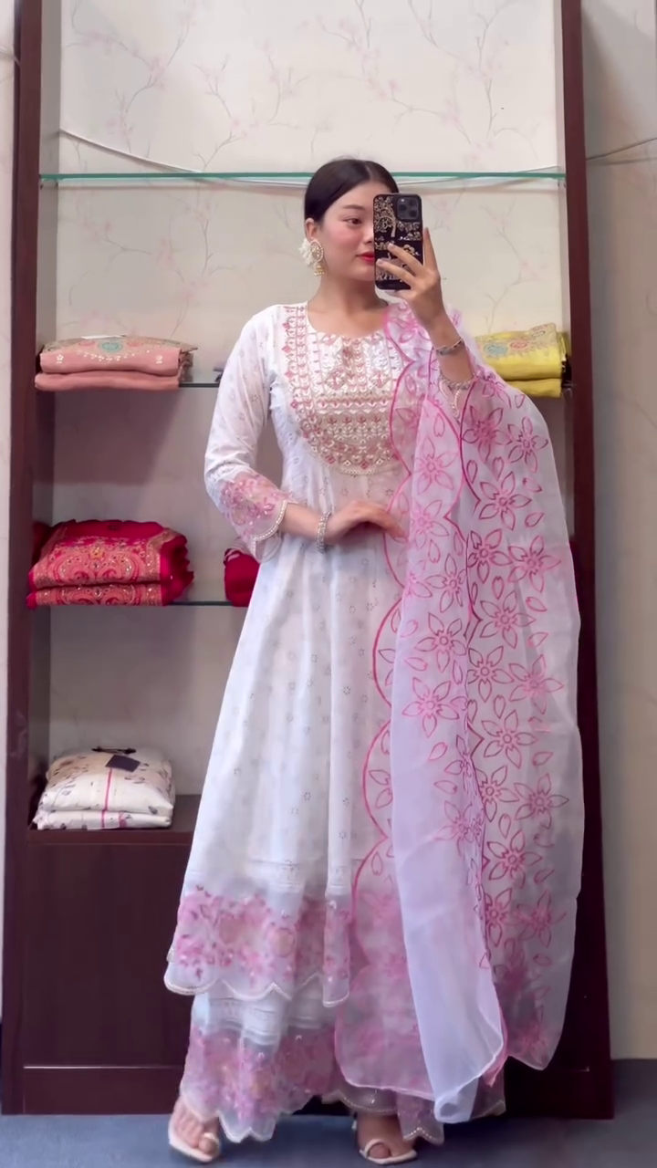 White & Red Embroidered A-Line Kurta With Palazzo & Dupatta - Image 5