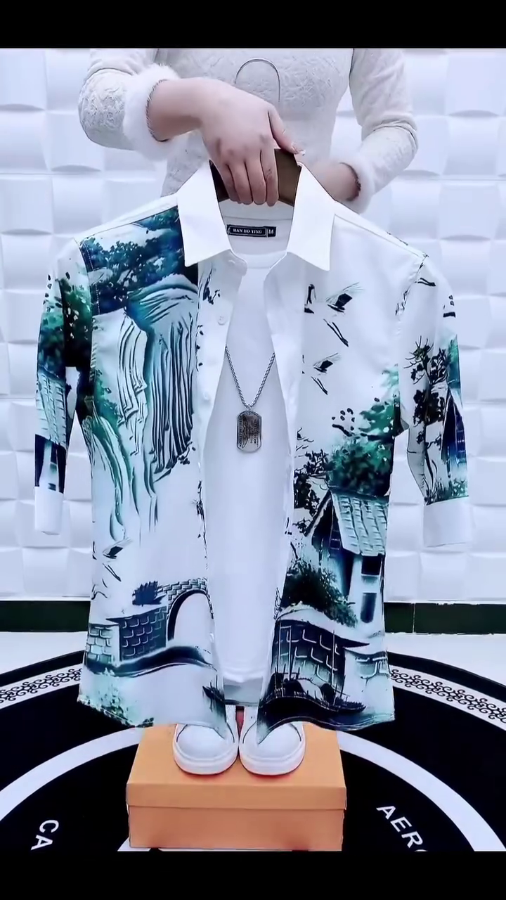 Men Standard Regular Fit Spread Collar Graphic Printed Elastane Casual Shirt