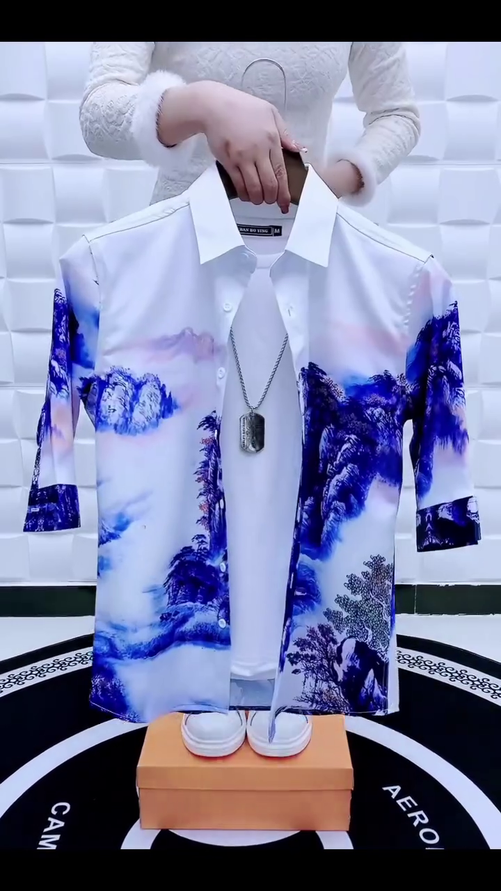 Men Standard Regular Fit Spread Collar Graphic Printed Elastane Casual Shirt - Image 5